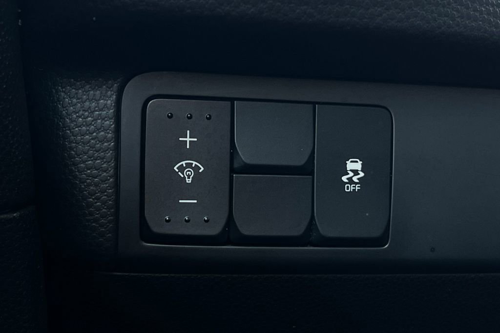 Used 2016 Kia Soul Base image 28