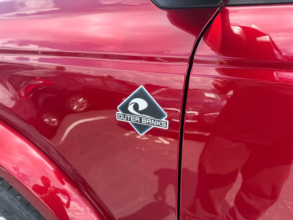 New 2026 Ford Bronco Outer Banks AWD/4WD image 13