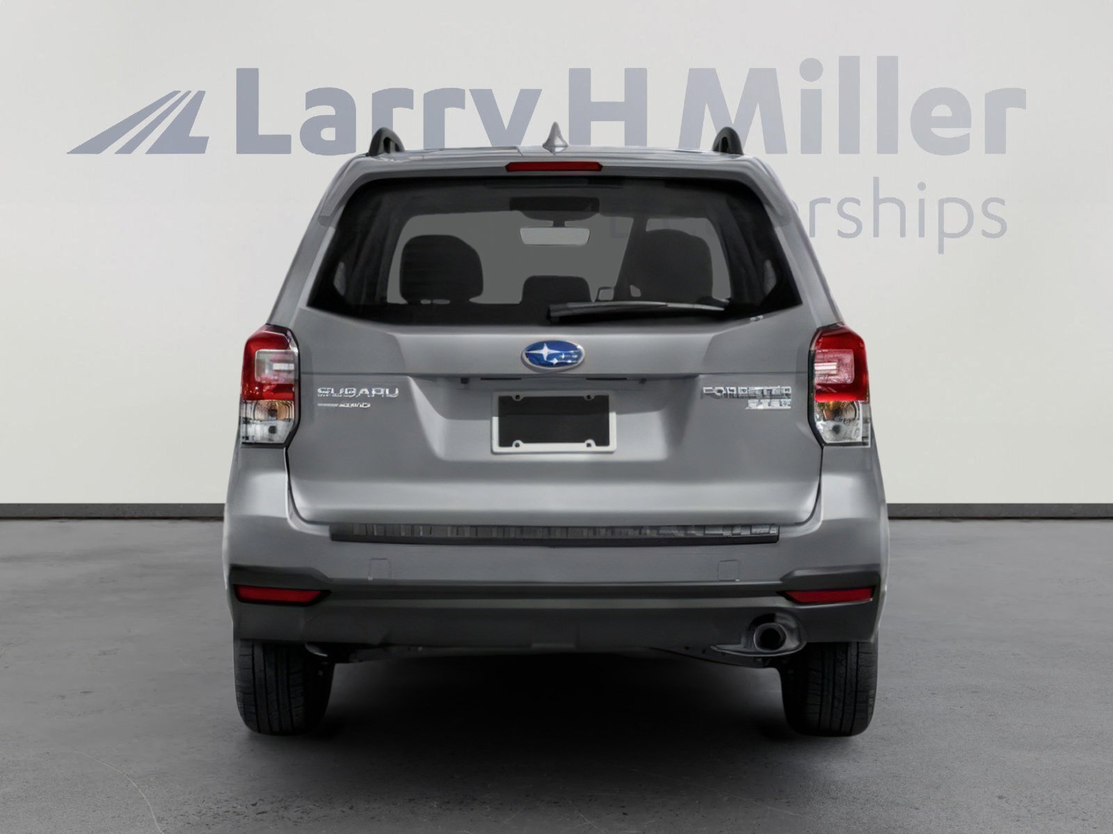Used 2018 Subaru Forester 2.5i Touring w/ Popular Package #2 AWD/4WD image 8