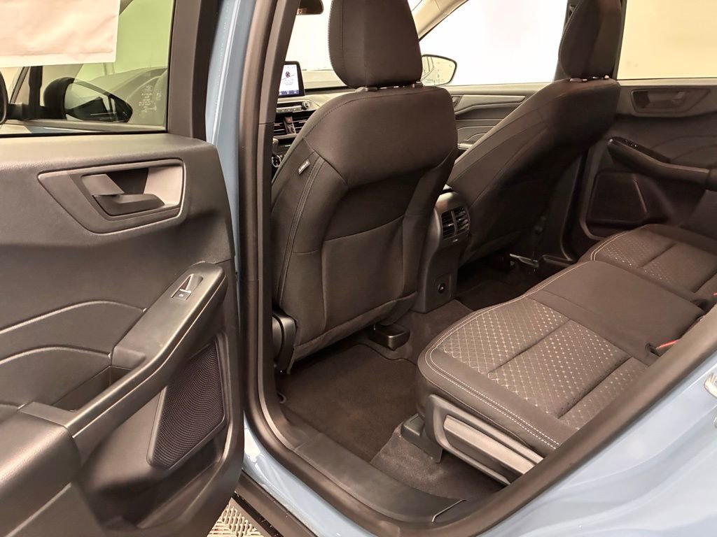 New 2026 Ford Escape Active w/ Cold Weather Package image 31