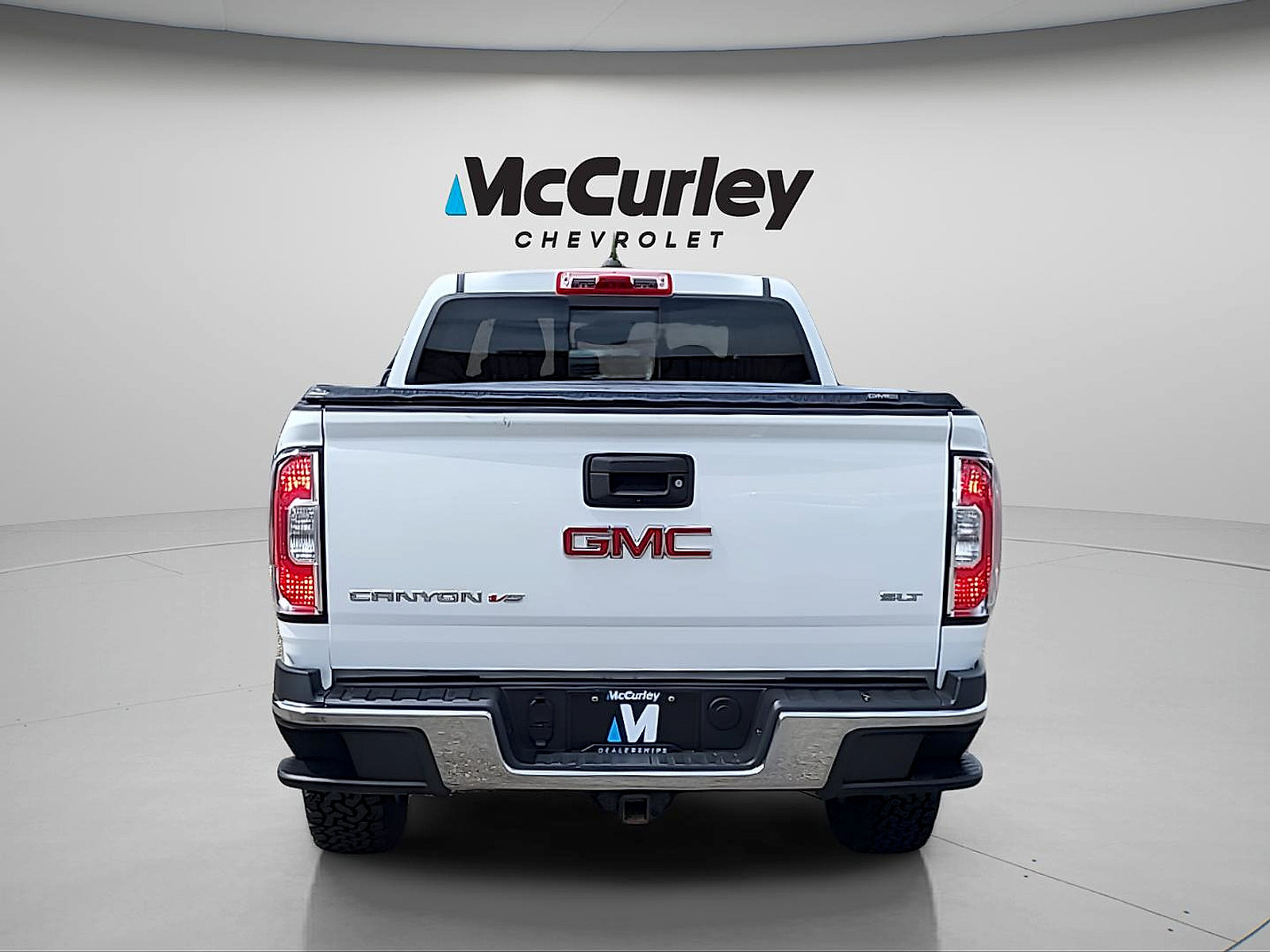 Used 2018 GMC Canyon SLT w/ Driver Alert Package AWD/4WD image 6