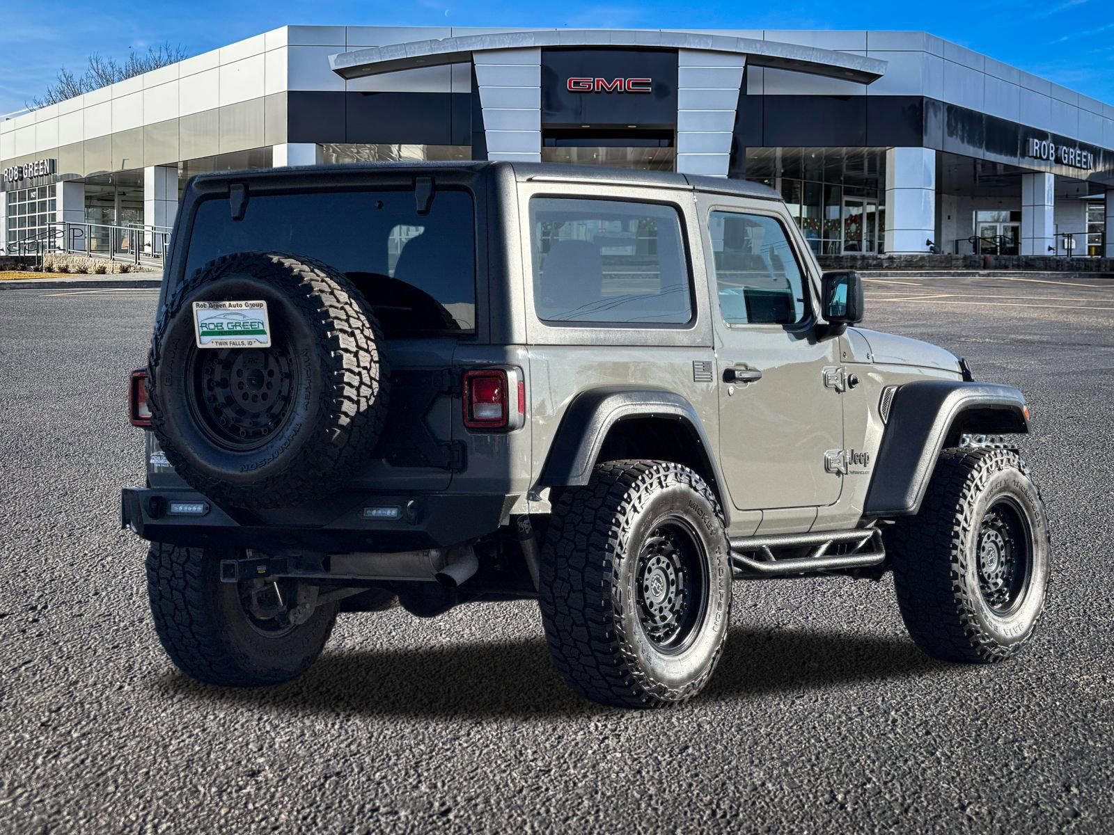 Used 2023 Jeep Wrangler Willys image 3