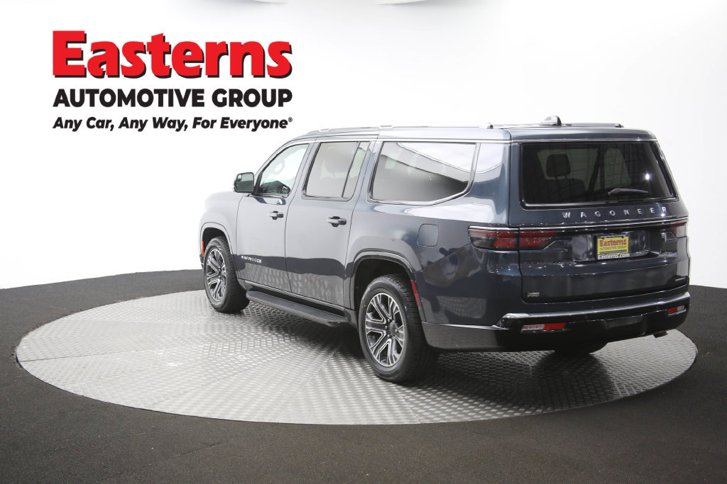 Used 2024 Jeep Wagoneer L Series II w/ Flexible Seating Group RWD image 73