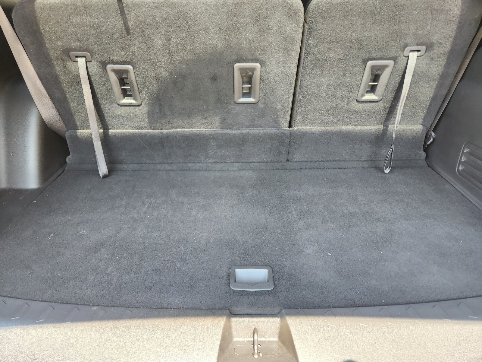 Used 2023 Chevrolet Traverse LT FWD image 25