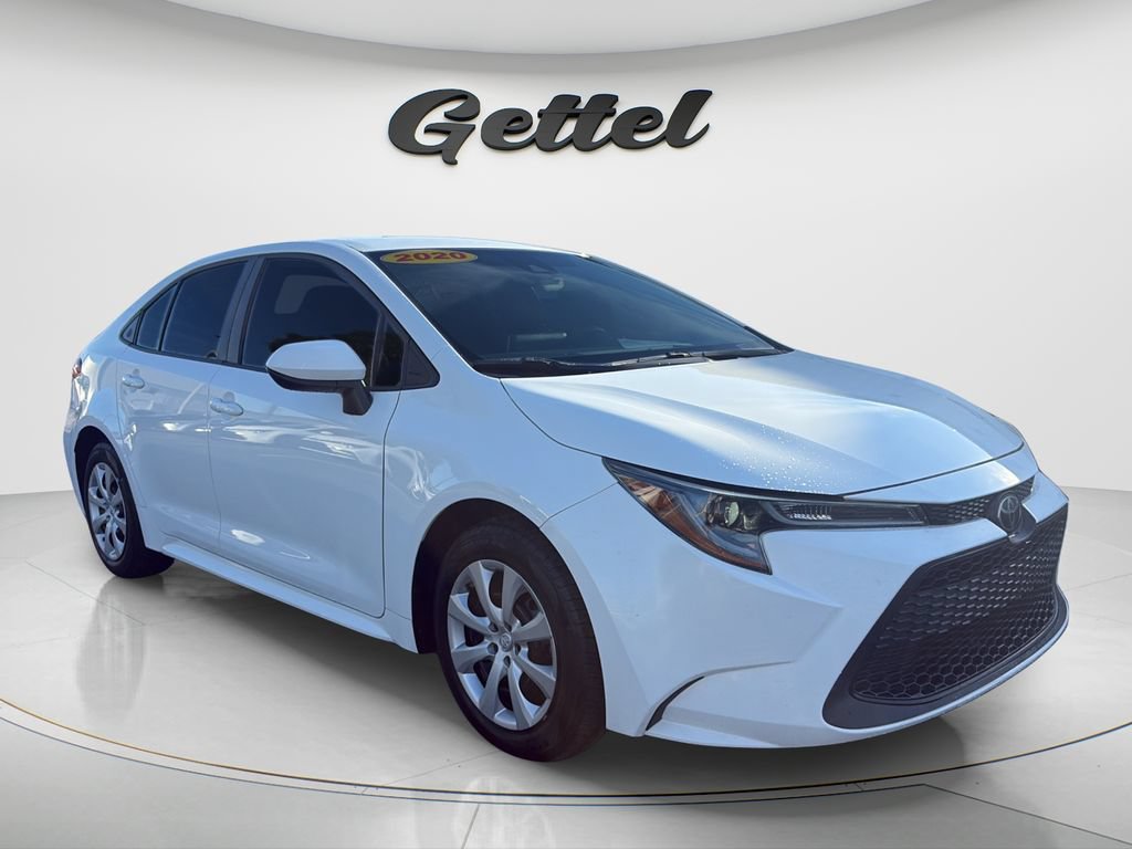 Used 2020 Toyota Corolla LE FWD image 3