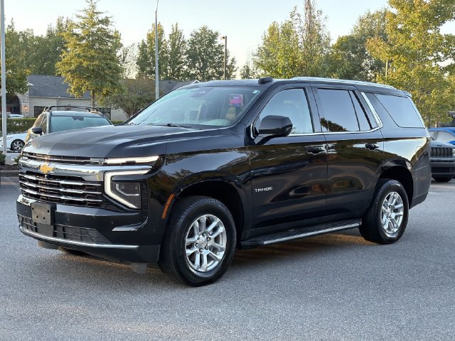 Used 2025 Chevrolet Tahoe LT AWD/4WD image 7