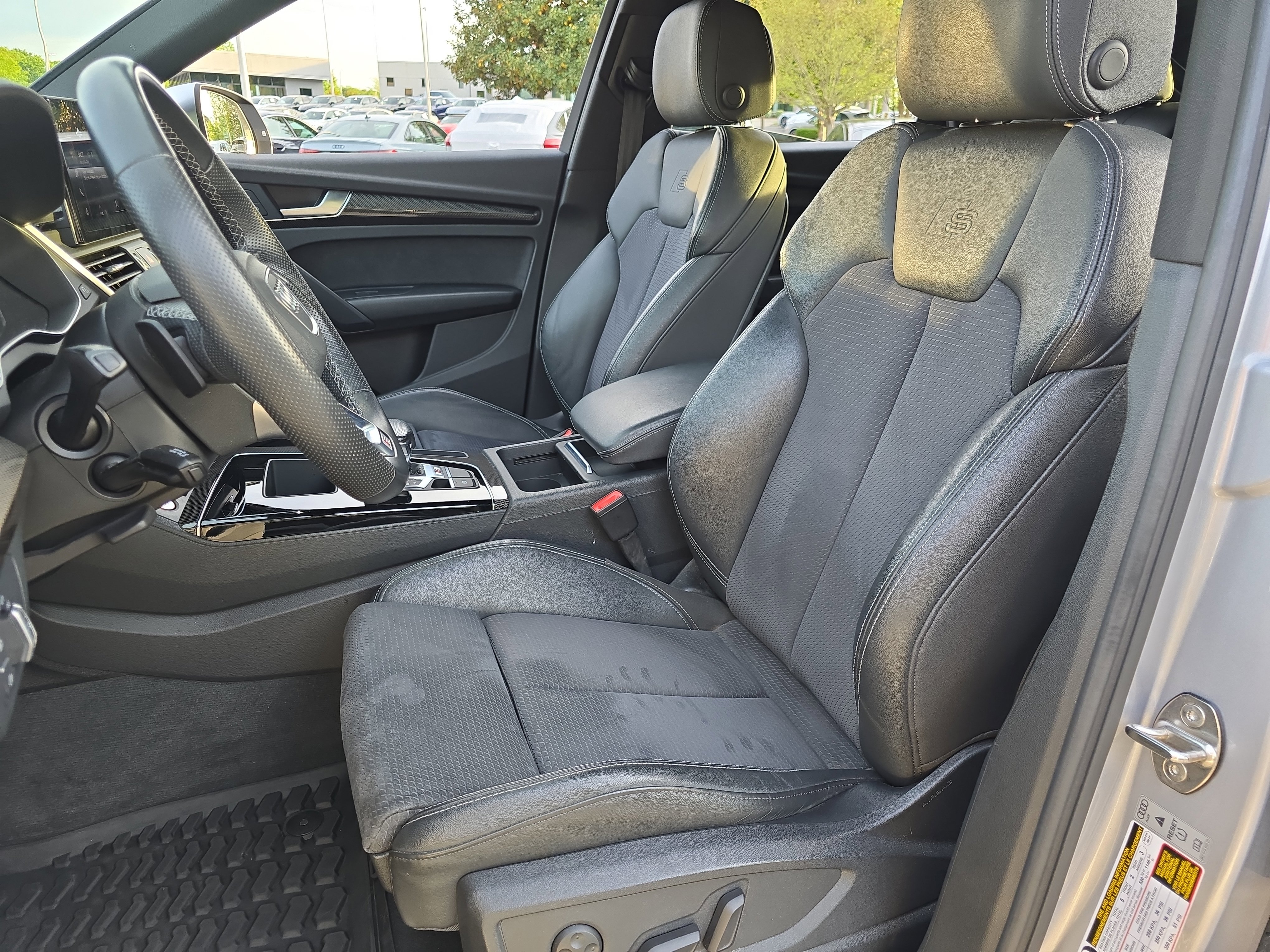 Used 2022 Audi SQ5 Premium image 15