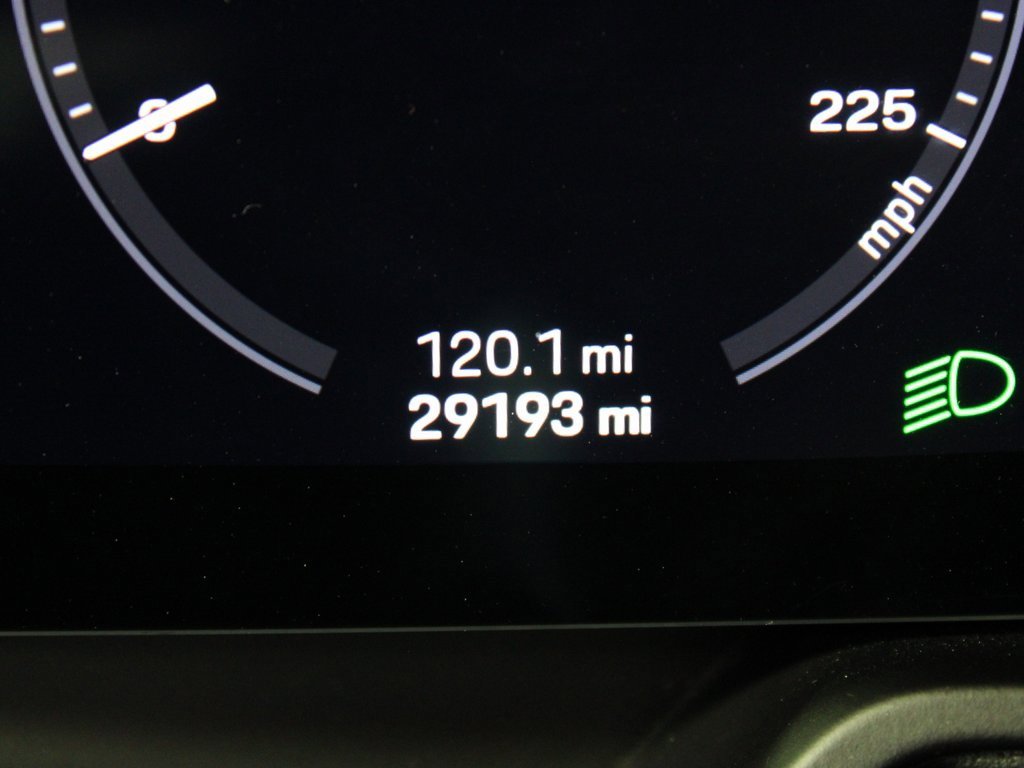 Used 2021 Porsche 911 Turbo image 25