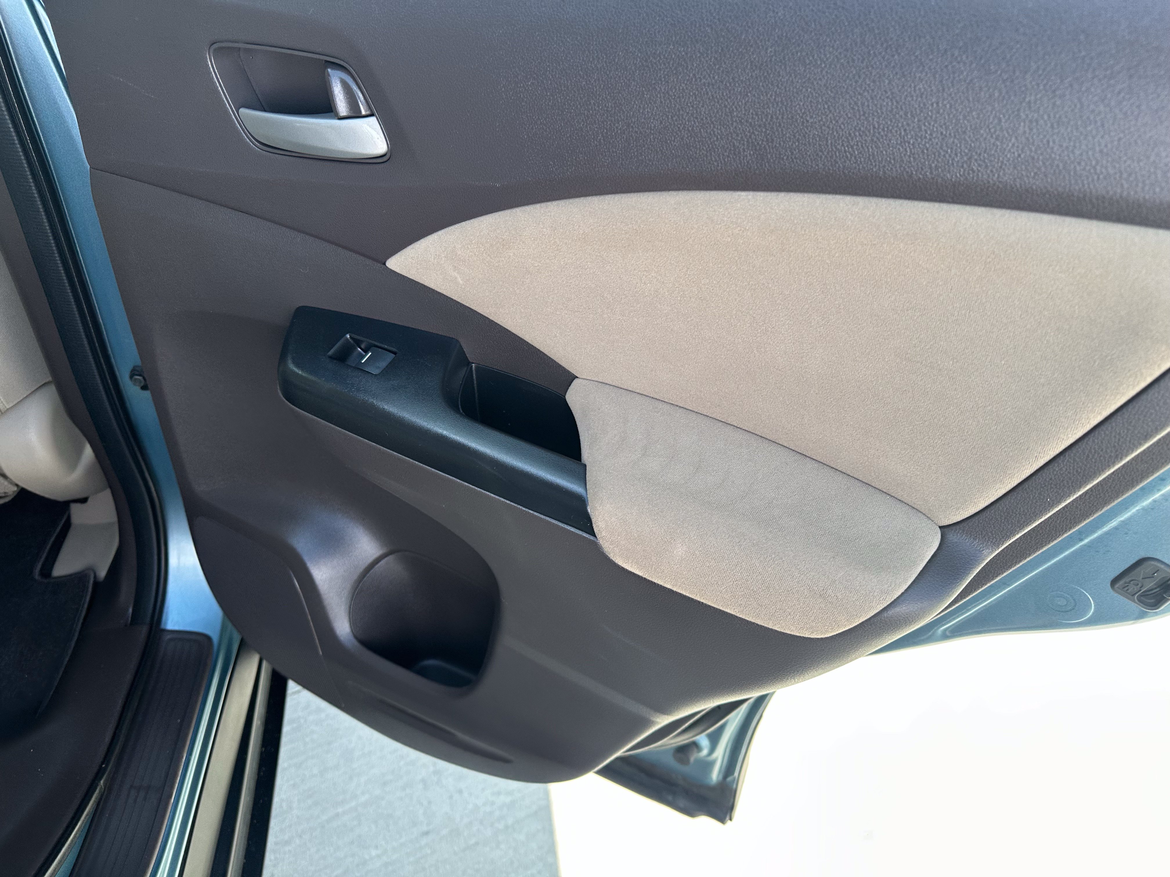 Used 2014 Honda CR-V EX image 8