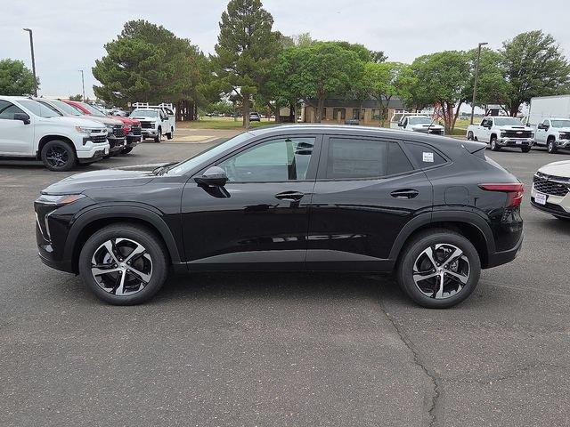 New 2026 Chevrolet Trax RS w/ Driver Confidence Package FWD image 2