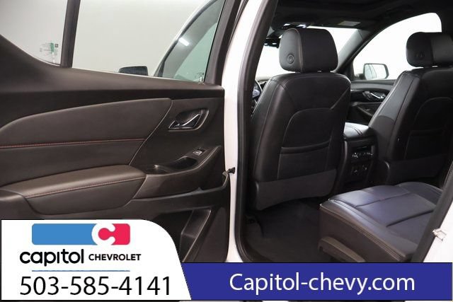 Used 2023 Chevrolet Traverse RS w/ LPO, Cargo Package AWD/4WD image 35