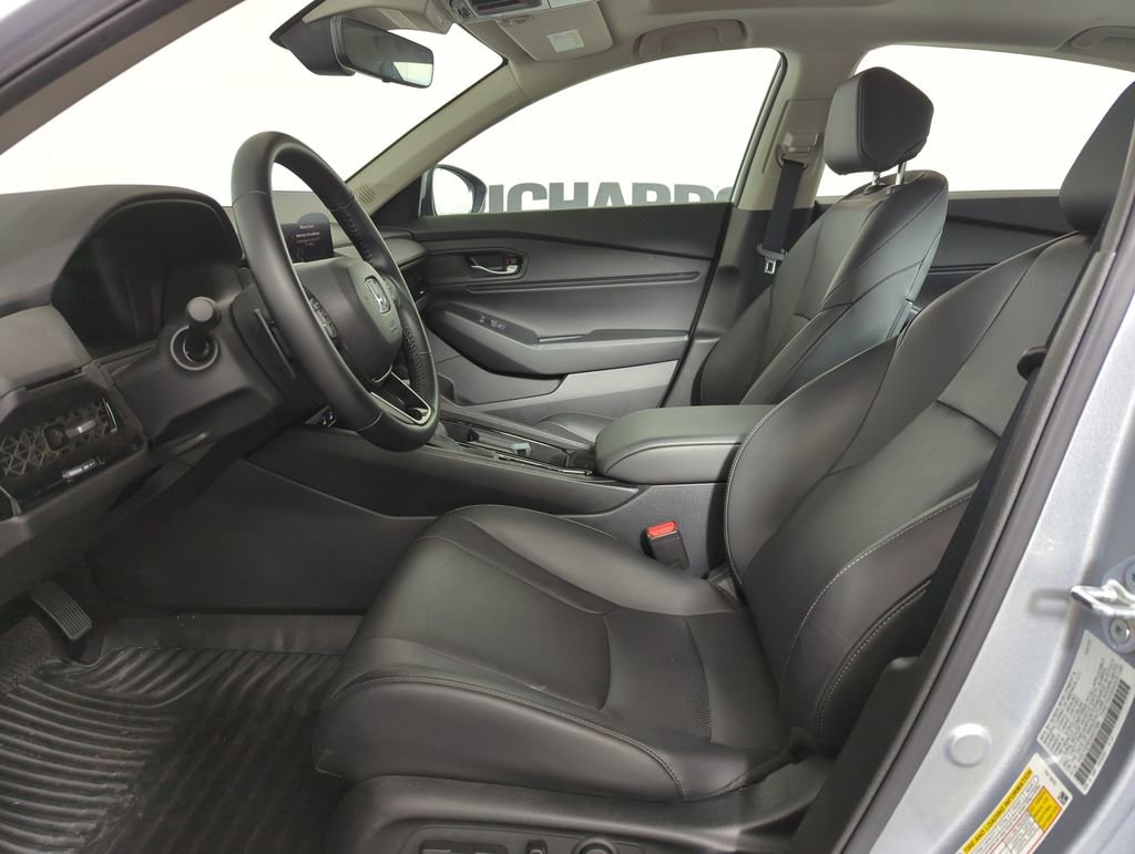 Used 2025 Honda Accord EX-L image 8