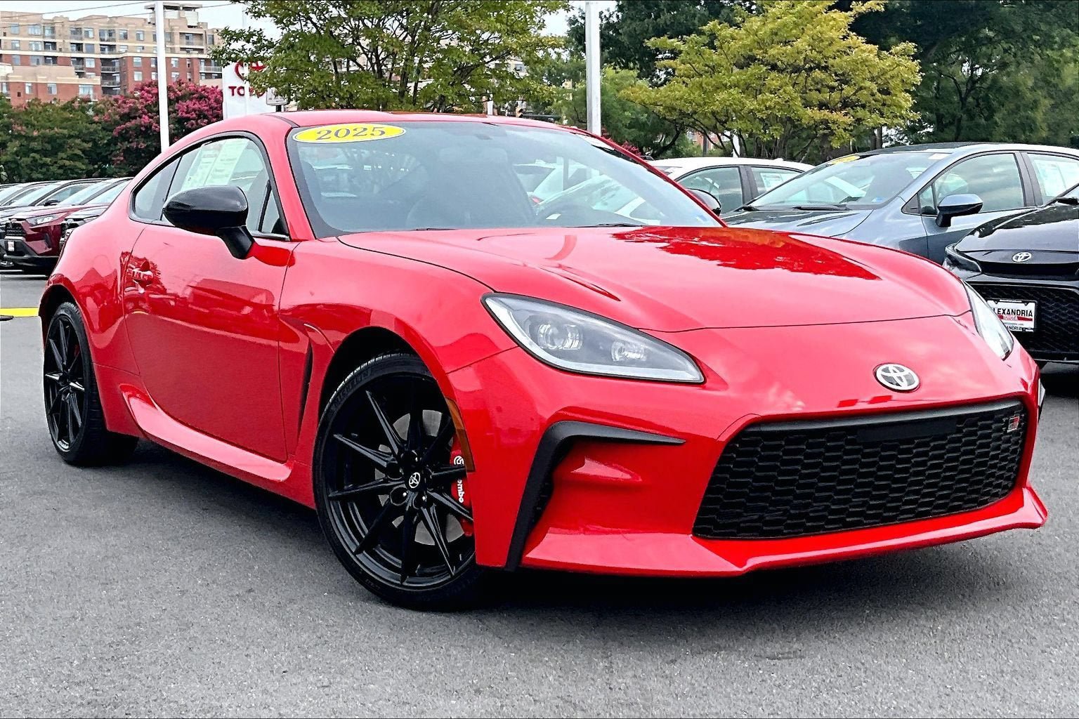 Used 2025 Toyota GR86 Premium w/ Performance Package RWD image 2