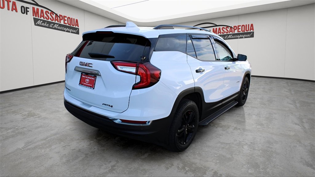 Used 2024 GMC Terrain AT4 image 5