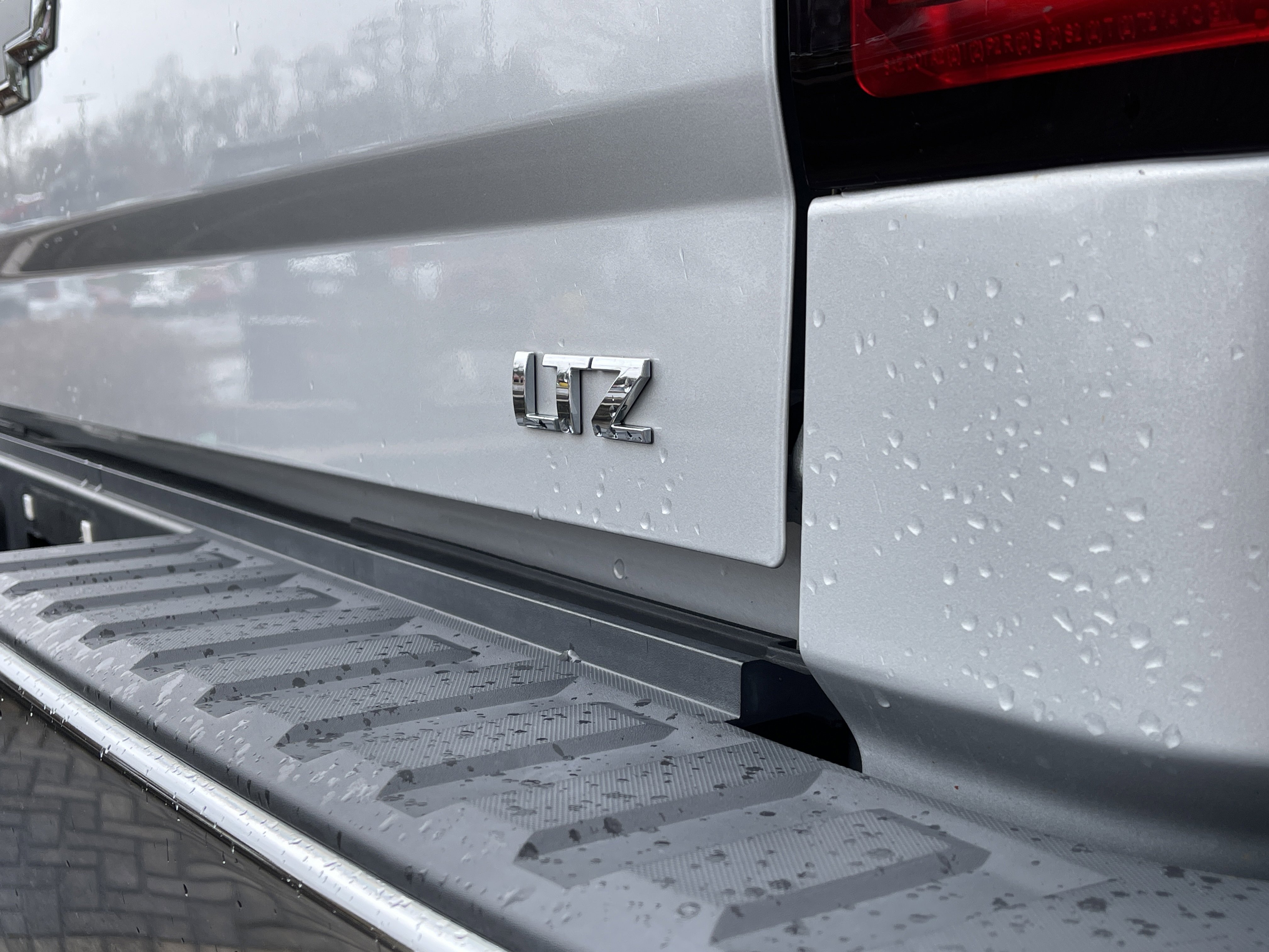 Used 2015 Chevrolet Silverado 1500 LTZ w/ LTZ Plus Package image 12