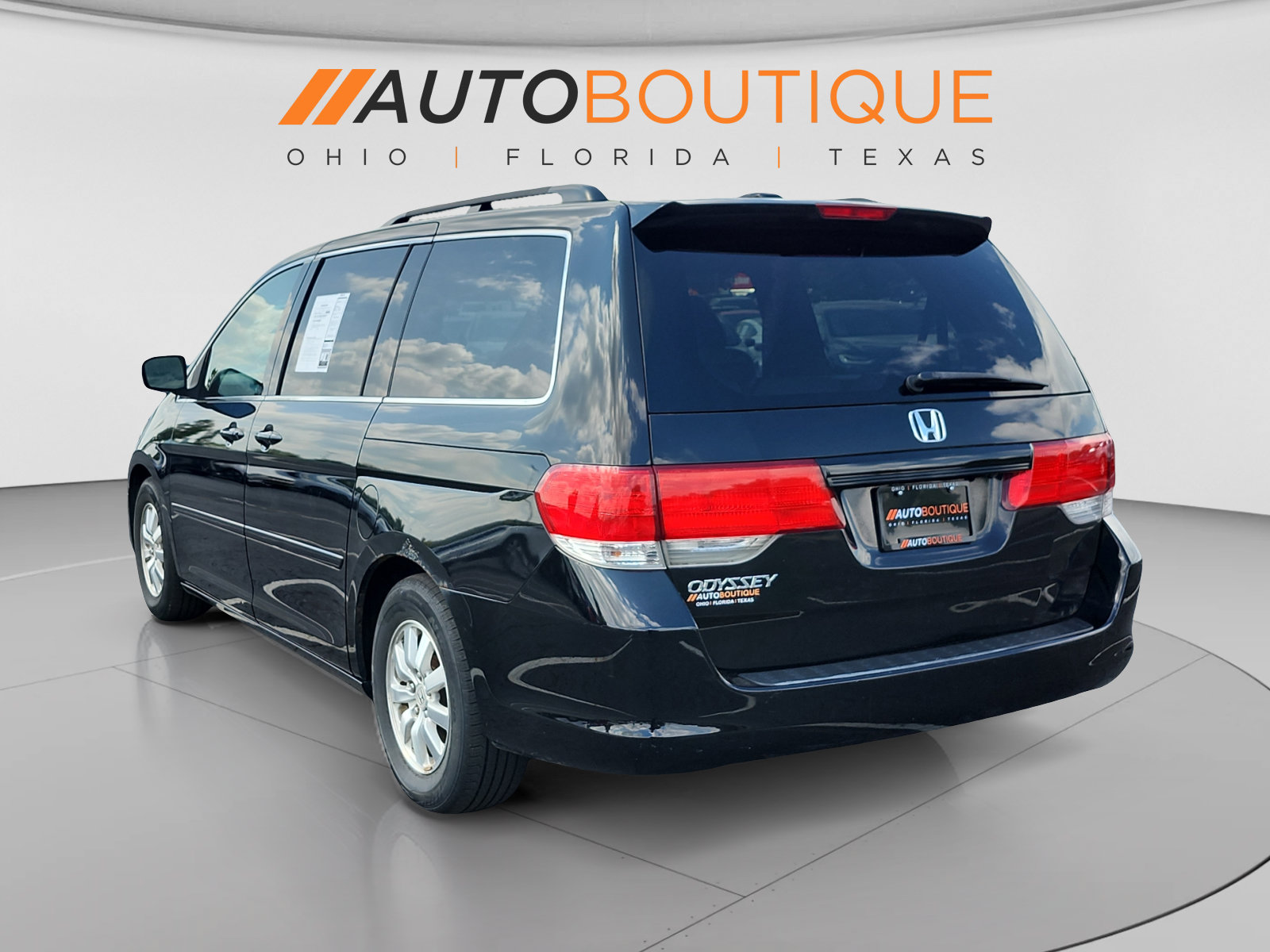 Used 2010 Honda Odyssey EX-L image 3