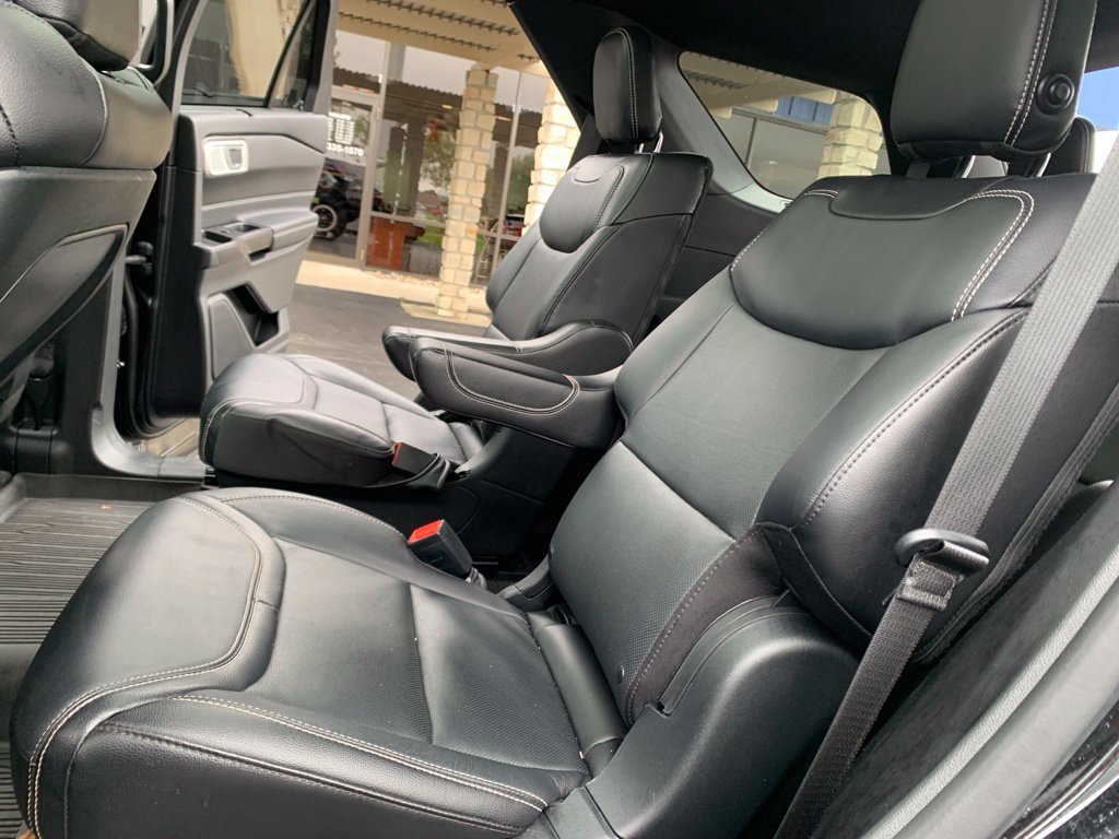 Certified 2020 Ford Explorer ST w/ ST Street Pack AWD/4WD image 31