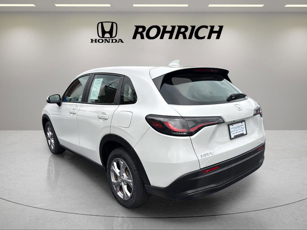 Used 2023 Honda HR-V LX image 7