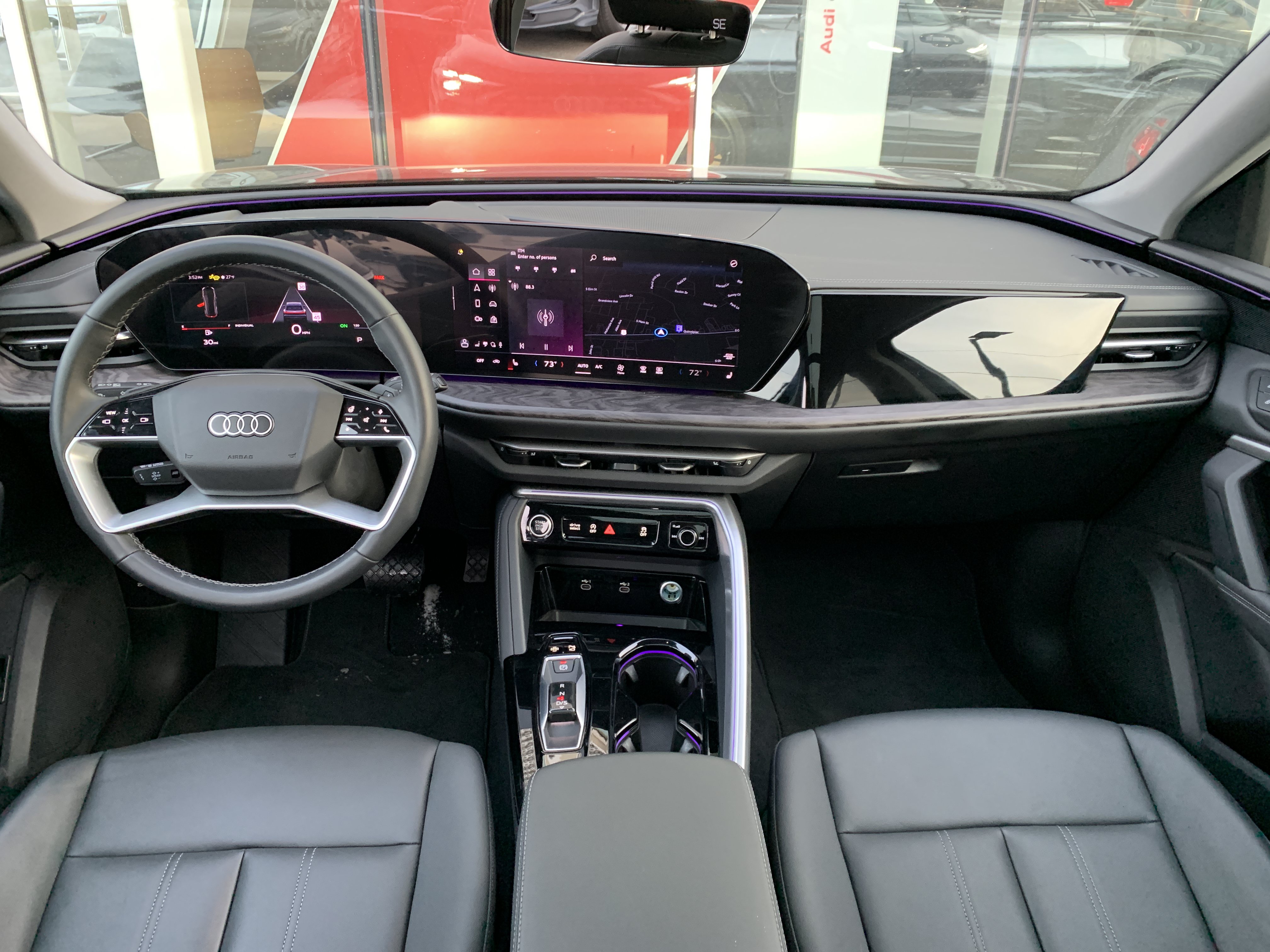 Certified 2025 Audi Q5 Premium w/ Convenience Package AWD/4WD image 12