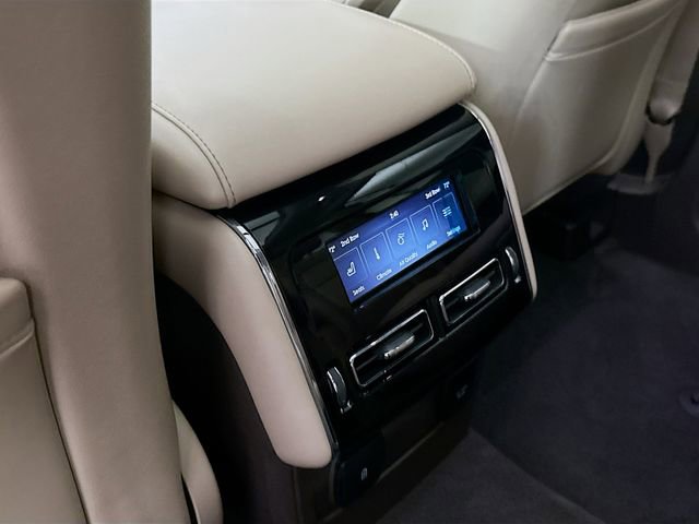 Used 2023 Lincoln Aviator Reserve w/ Equipment Group 201A image 27