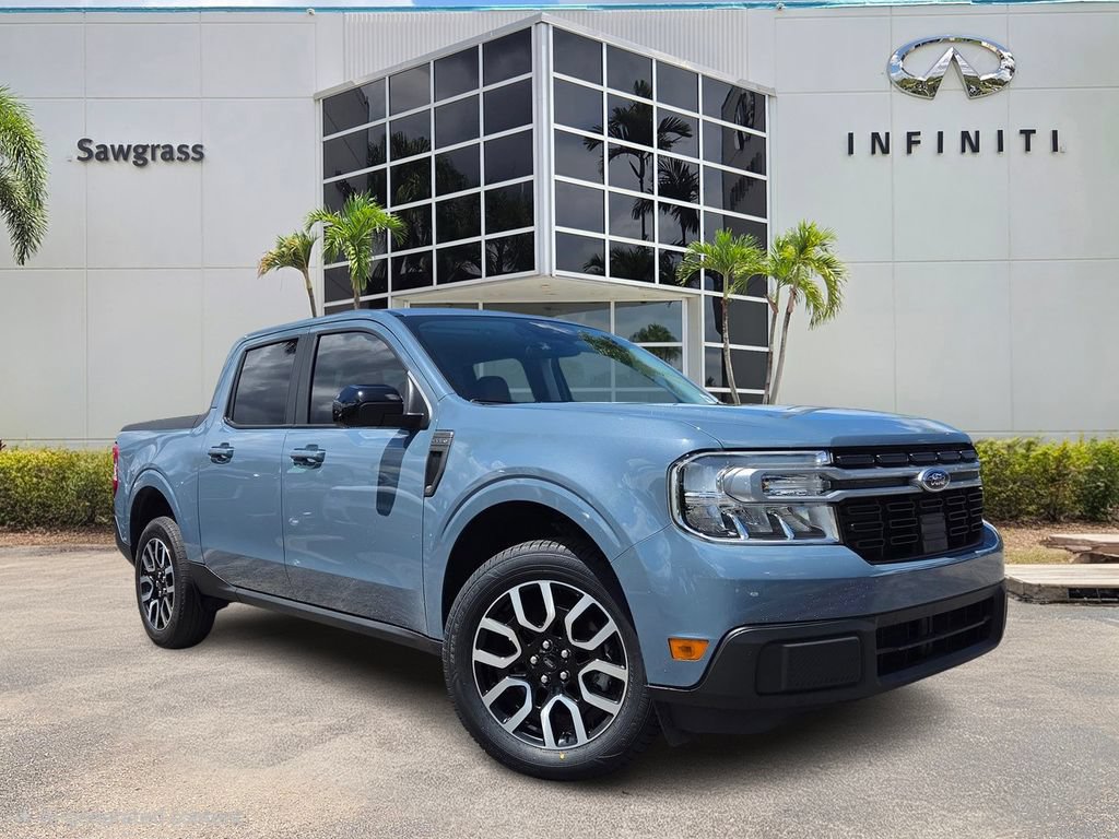 Used 2024 Ford Maverick Lariat FWD image 1
