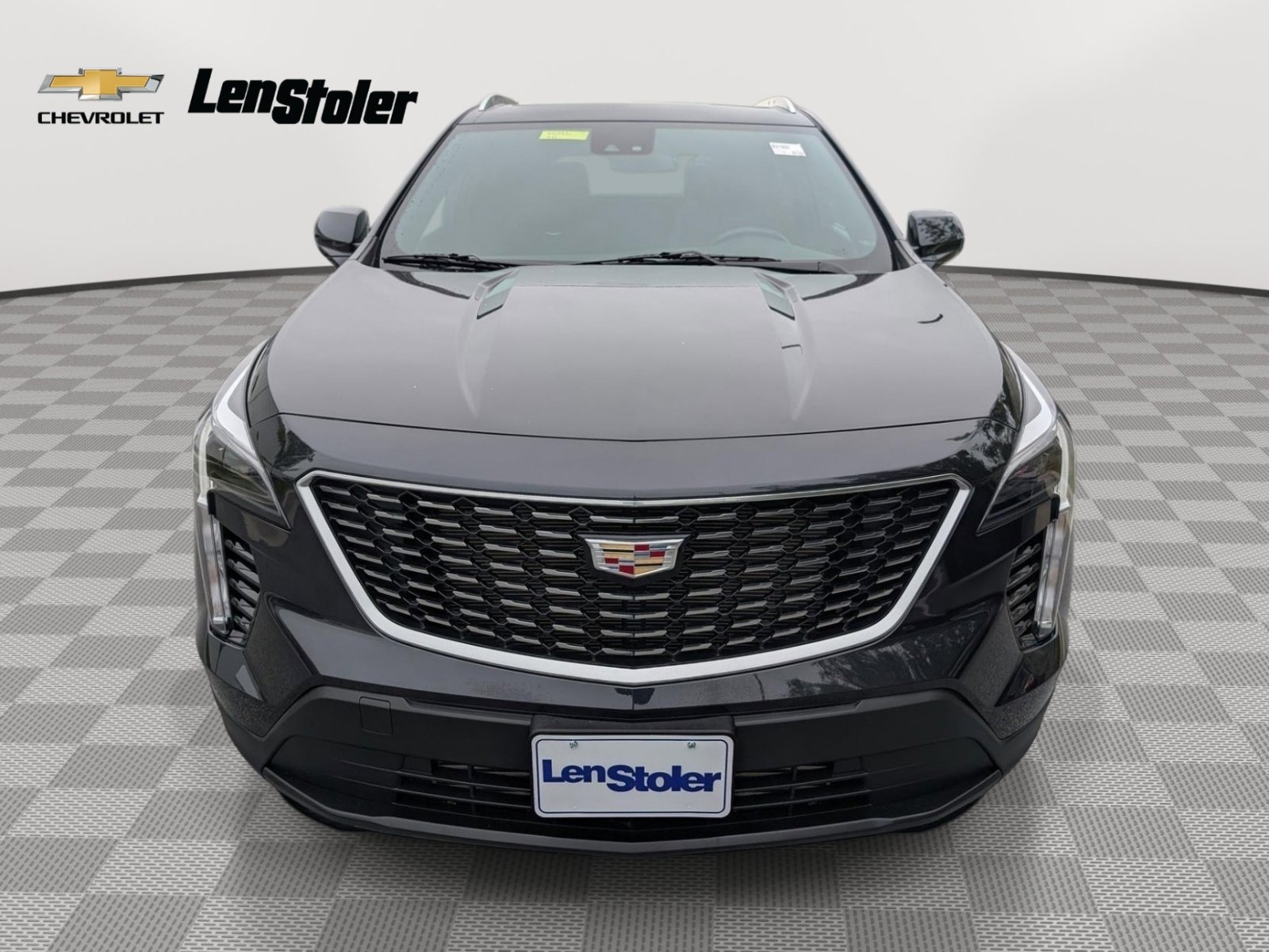 Used 2023 Cadillac XT4 Luxury w/ Cold Weather Package AWD/4WD image 8