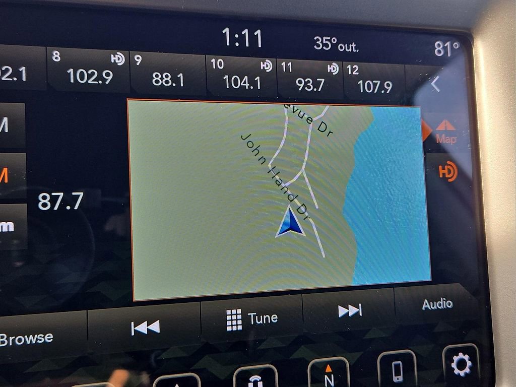 Used 2018 Jeep Compass Latitude w/ Popular Equipment Group image 19