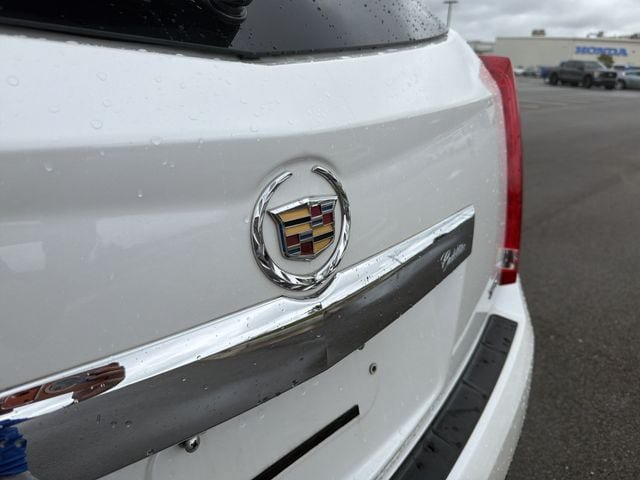 Used 2016 Cadillac SRX Premium w/ Driver Assist Package AWD/4WD image 40