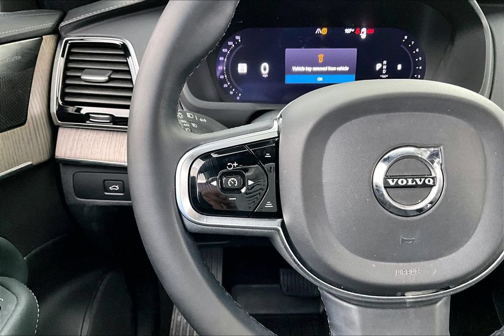Certified 2023 Volvo XC90 B6 Ultimate w/ Lounge Package AWD/4WD image 26
