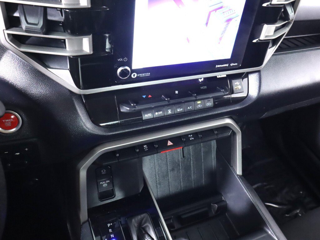 Used 2022 Toyota Tundra SR5 image 15