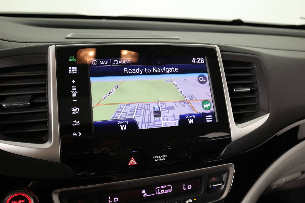 Used 2016 Honda Pilot Touring image 38