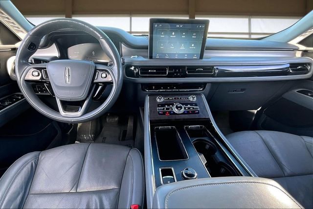 Used 2020 Lincoln Aviator Reserve w/ Elements Package Plus image 16