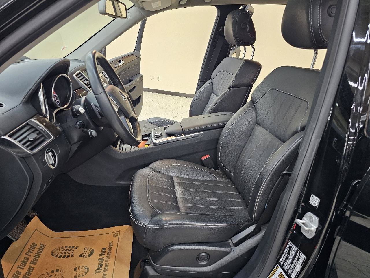 Used 2015 Mercedes-Benz GL 450 4MATIC image 19