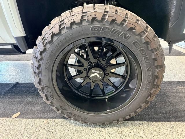 Used 2025 GMC Sierra 2500 Denali Ultimate image 21