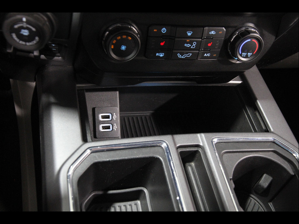 Used 2018 Ford F150 XLT w/ Equipment Group 302A Luxury AWD/4WD image 19