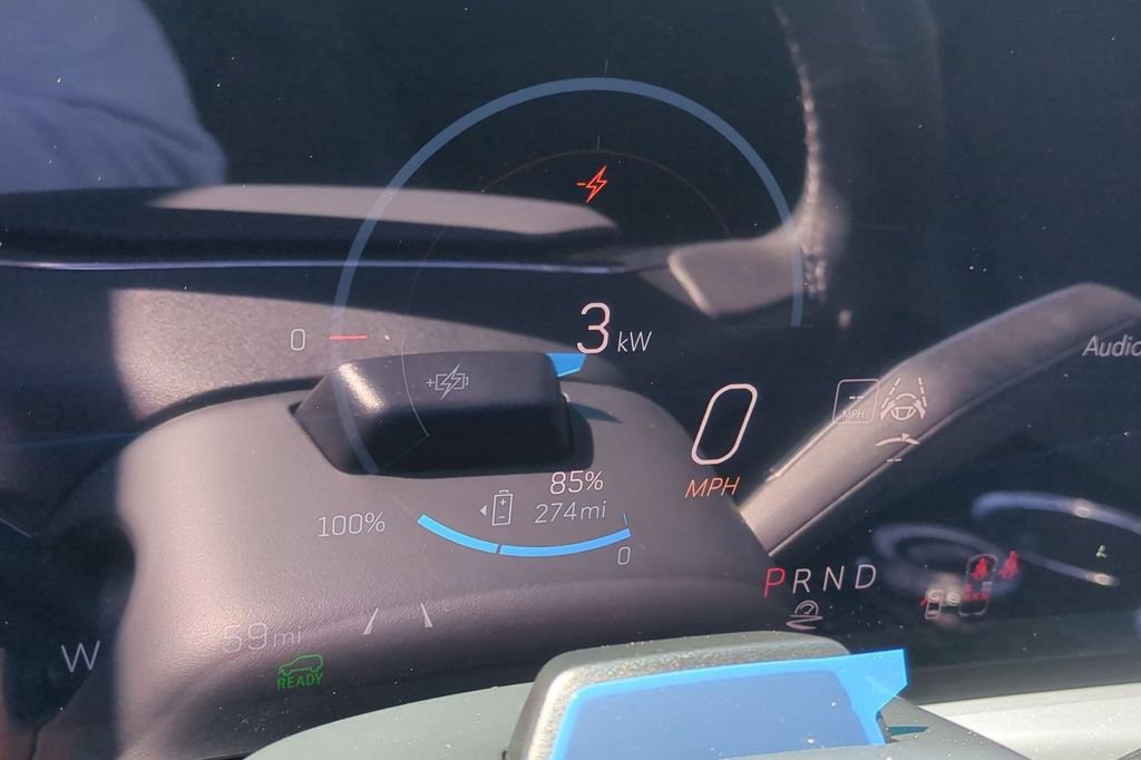 New 2026 Cadillac Lyriq Sport AWD/4WD image 15