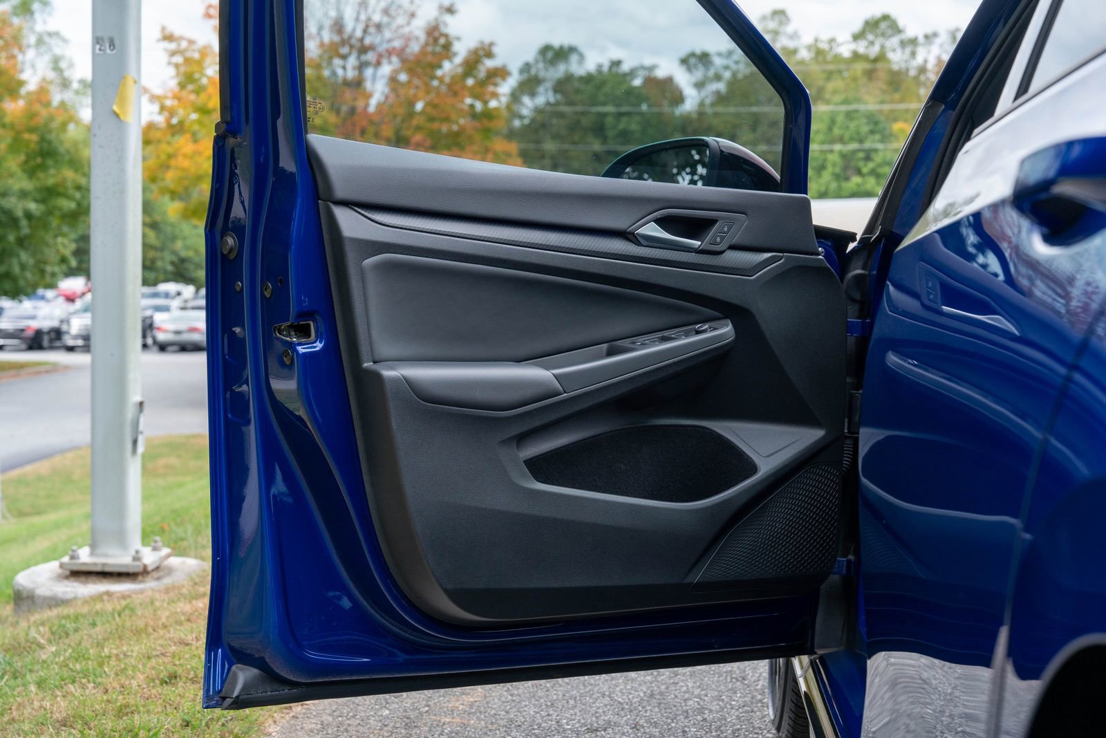 Used 2024 Volkswagen Golf R image 15