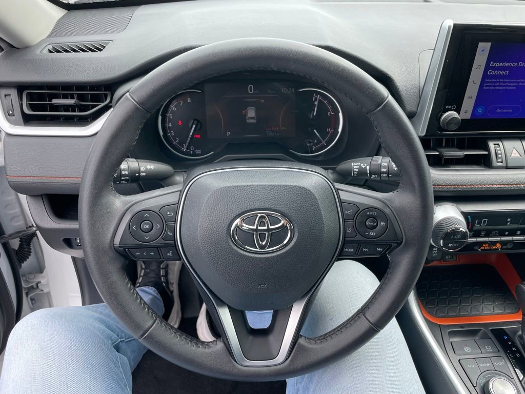 Used 2024 Toyota RAV4 Adventure AWD/4WD image 17