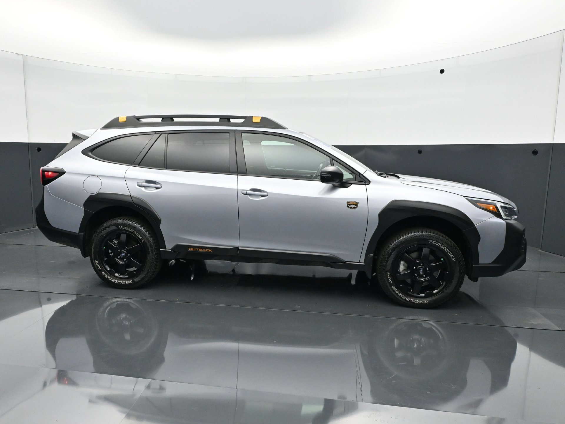 Used 2025 Subaru Outback Wilderness AWD/4WD image 8