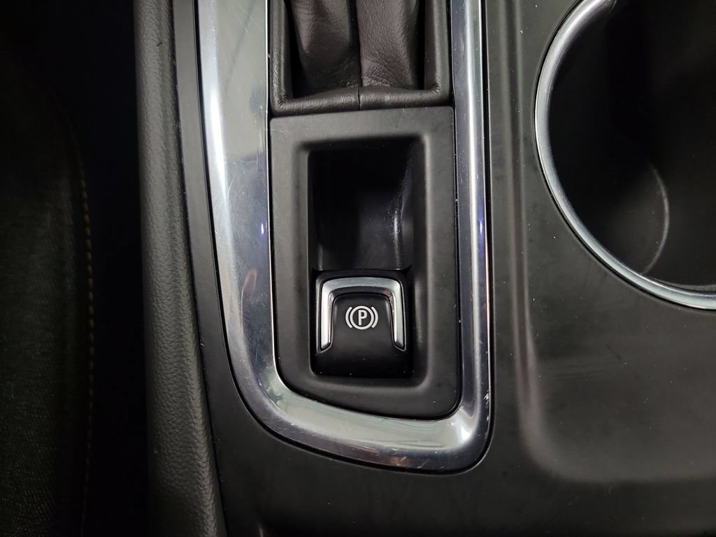 Used 2023 Chevrolet Equinox LT AWD/4WD image 15