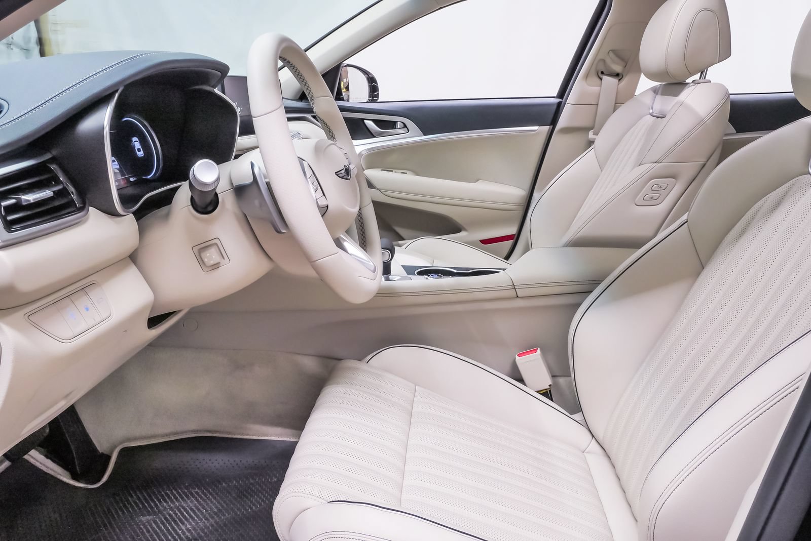 Certified 2026 Genesis G70 2.5T Prestige RWD image 9