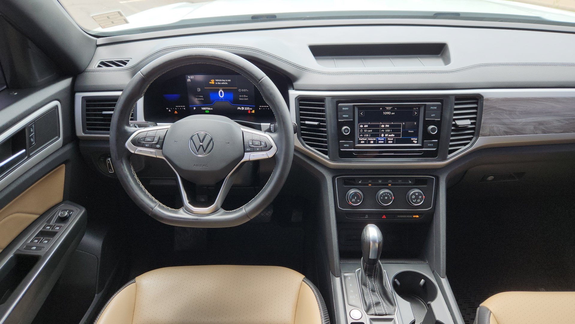 Used 2022 Volkswagen Atlas Cross Sport SE FWD image 20