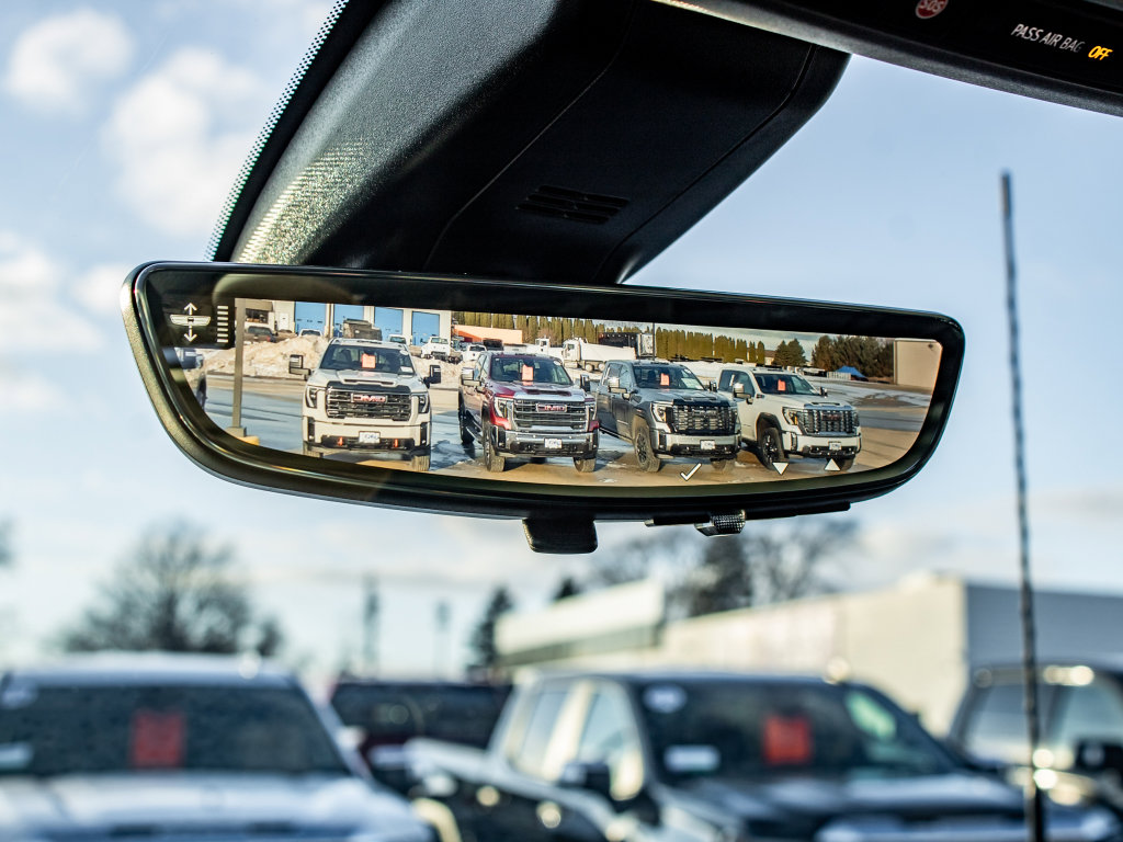 Used 2022 GMC Sierra 3500 Denali w/ Denali Ultimate Package image 38