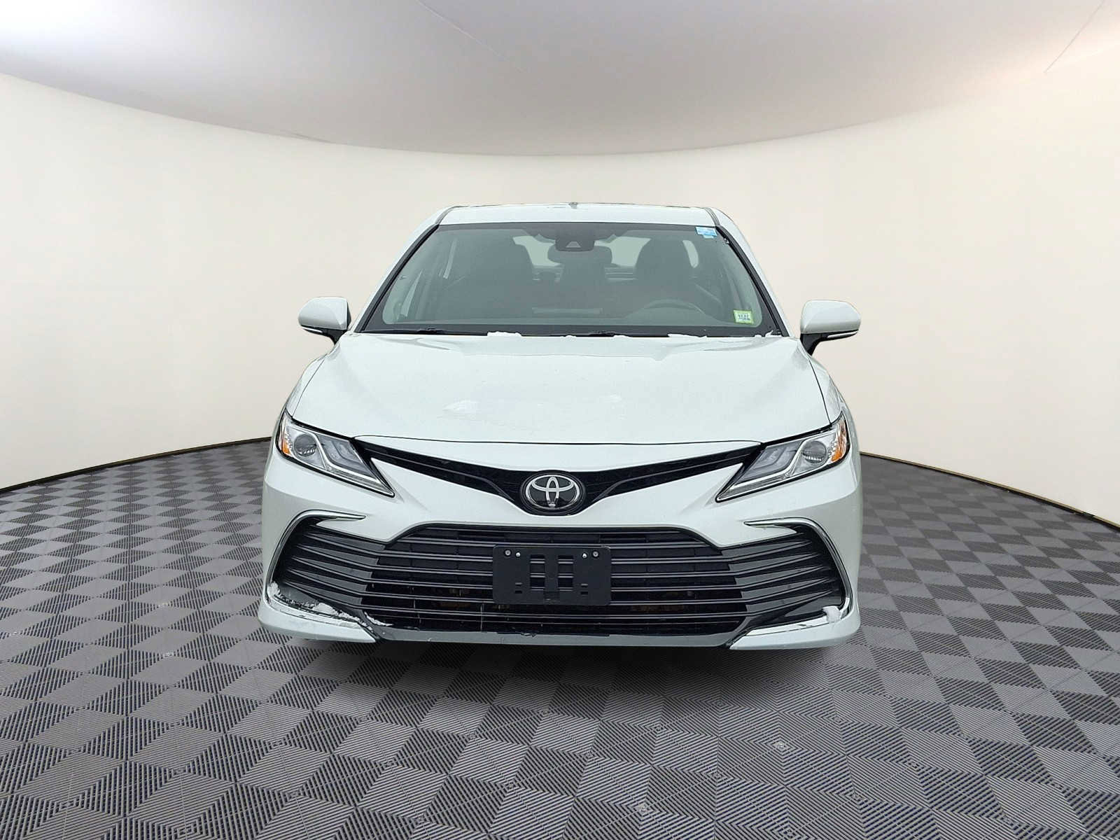 Certified 2024 Toyota Camry XLE w/ Navigation Package image 3