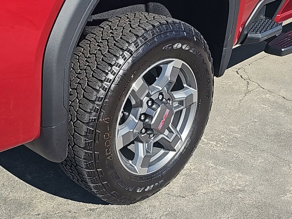 New 2026 GMC Sierra 2500 SLT w/ SLT Premium Package image 8