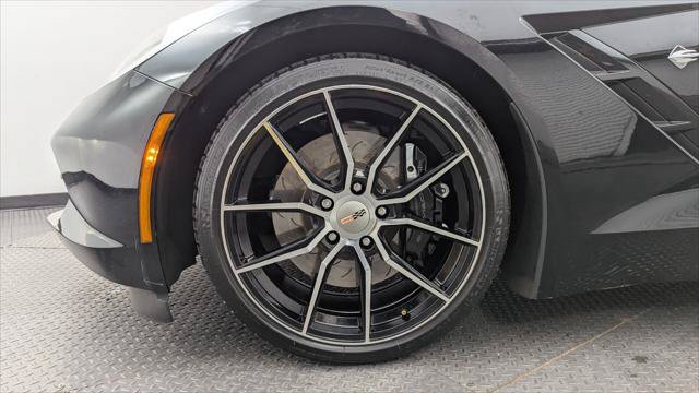 Used 2015 Chevrolet Corvette Stingray Convertible w/ 3LT Preferred Equipment Group RWD image 22