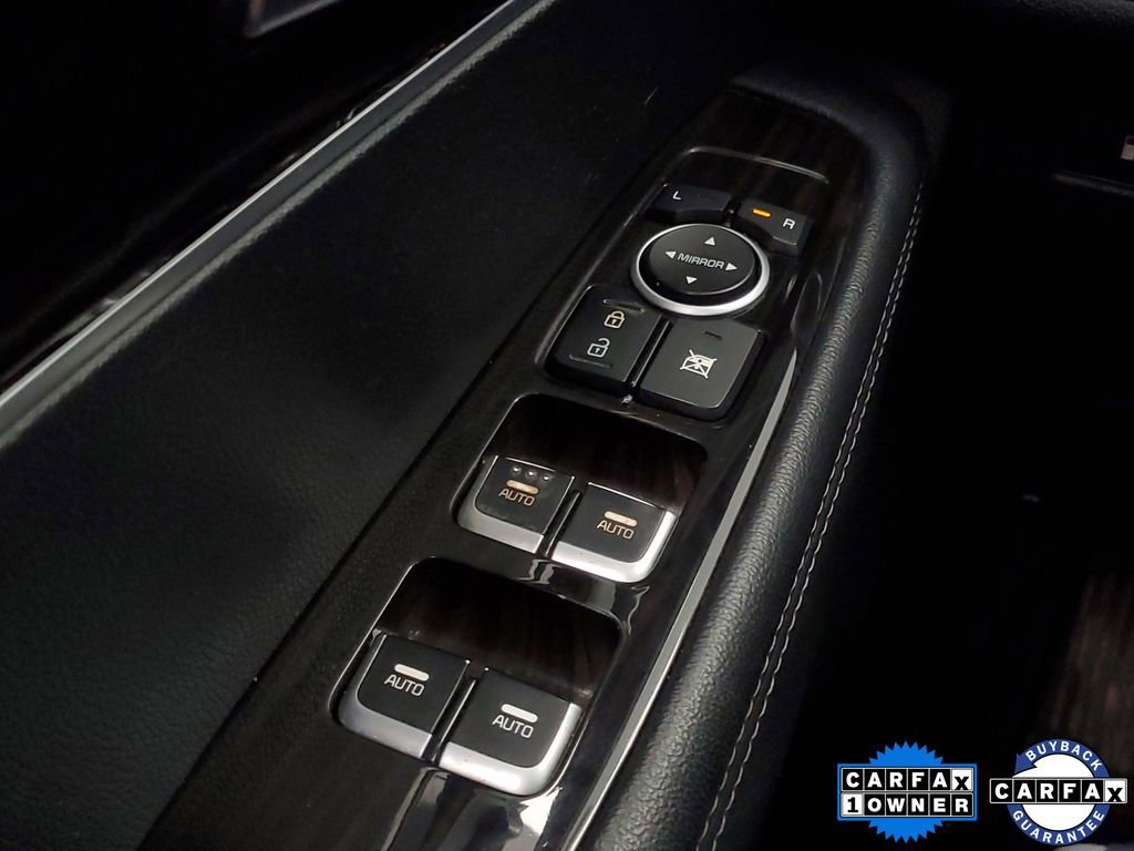 Used 2020 Kia Sorento LX image 15
