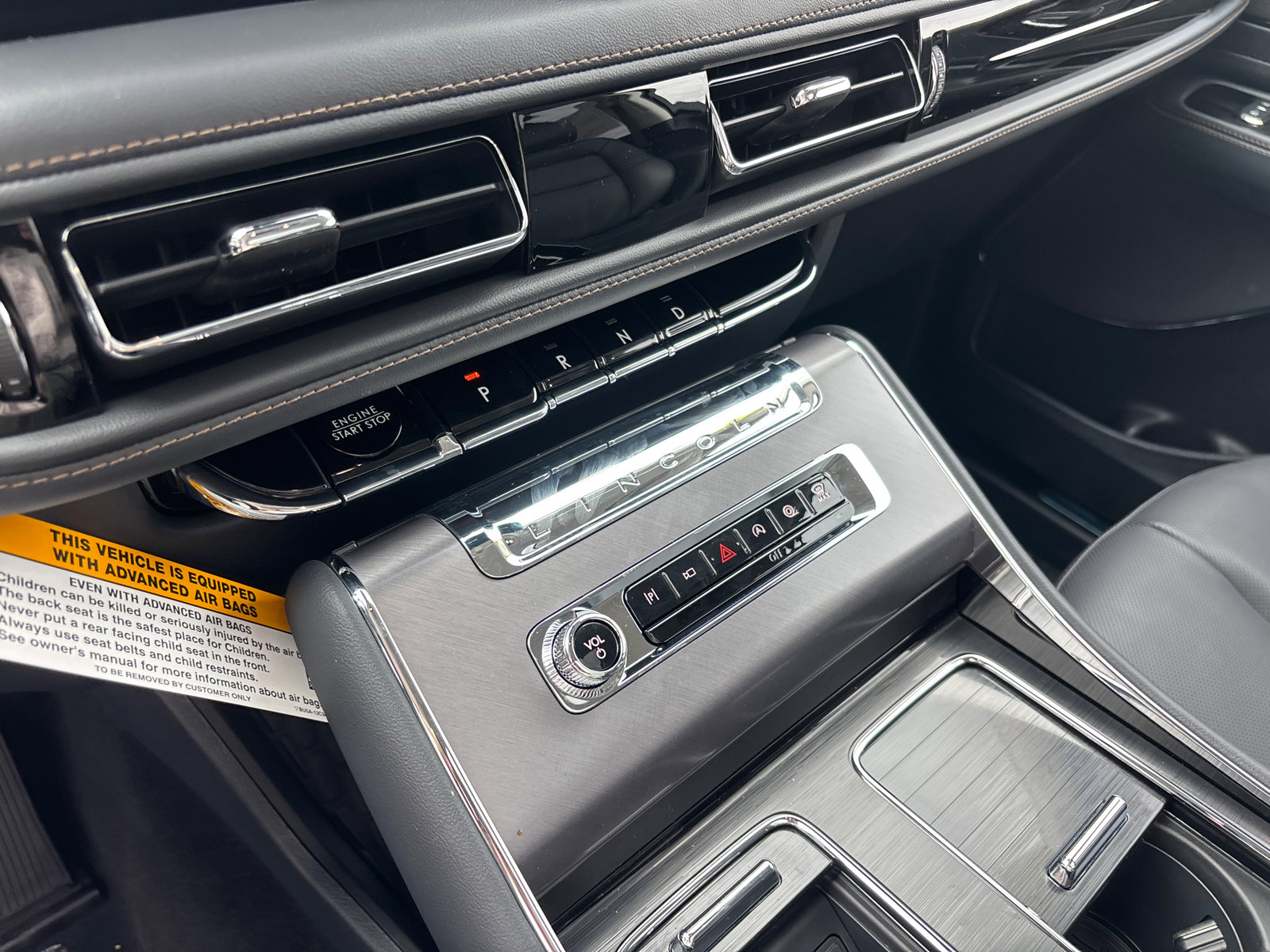 New 2026 Lincoln Aviator AWD image 22