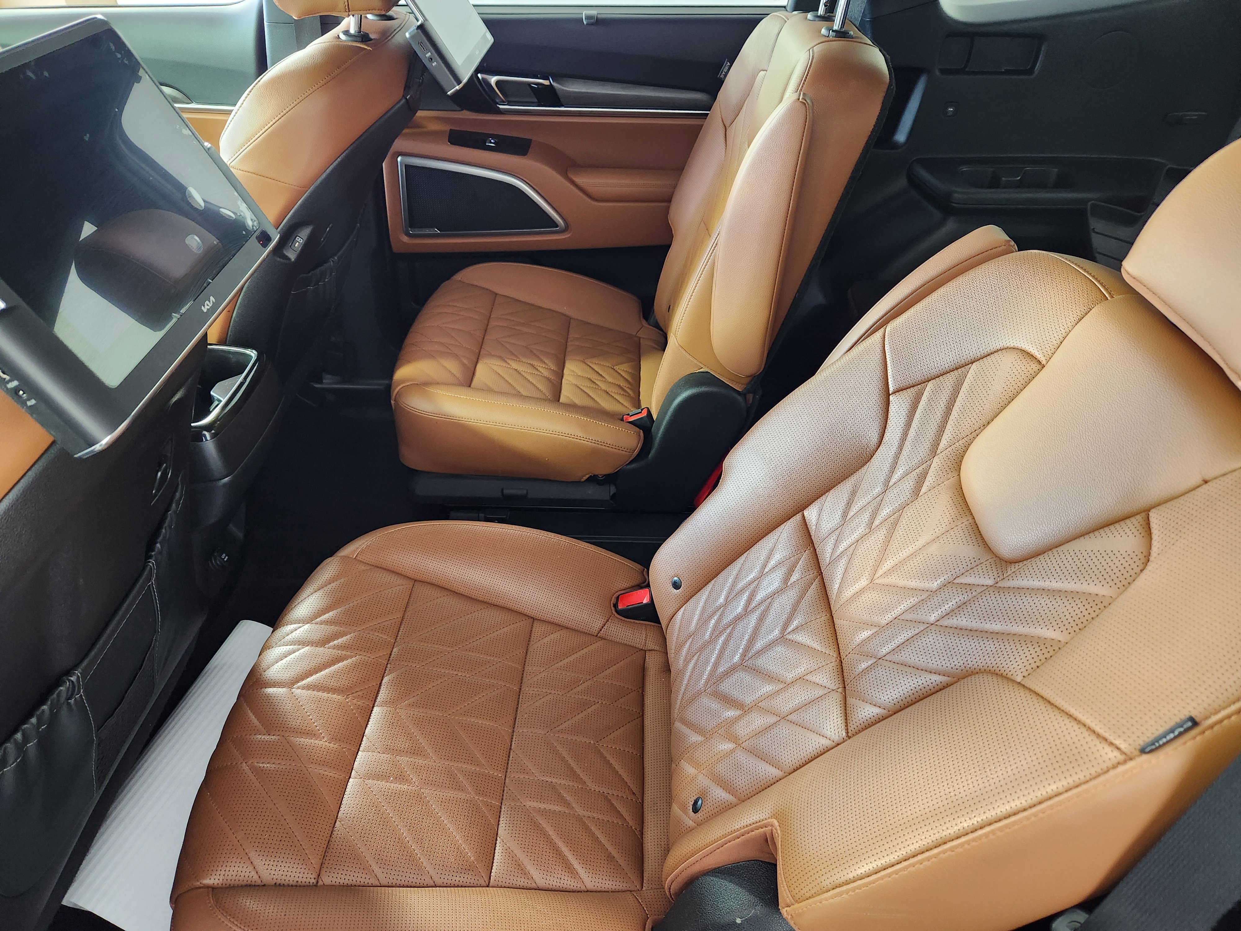 Used 2023 Kia Telluride EX X-Line image 14