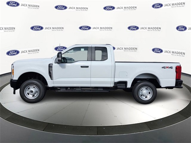 New 2026 Ford F250 XL image 2